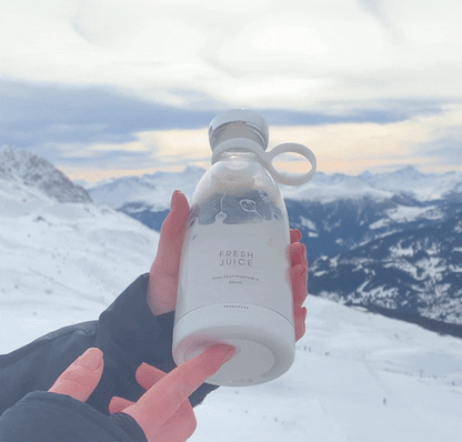 Portable USB Rechargeable Juicer Bottle – Fresh Juice Anytime